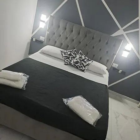 Ida House 3* Neapol
