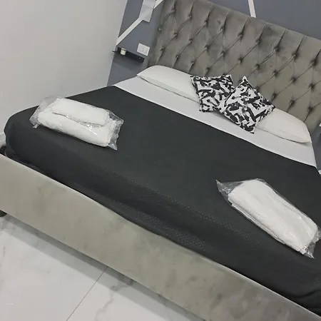 Ida House Guest house *